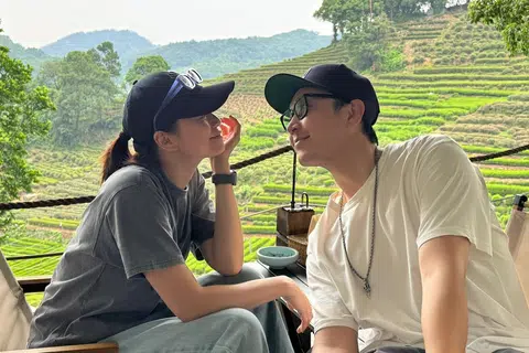 徐鸣杰回上海骗两老给惊喜 陈凤玲竟是幕后推手