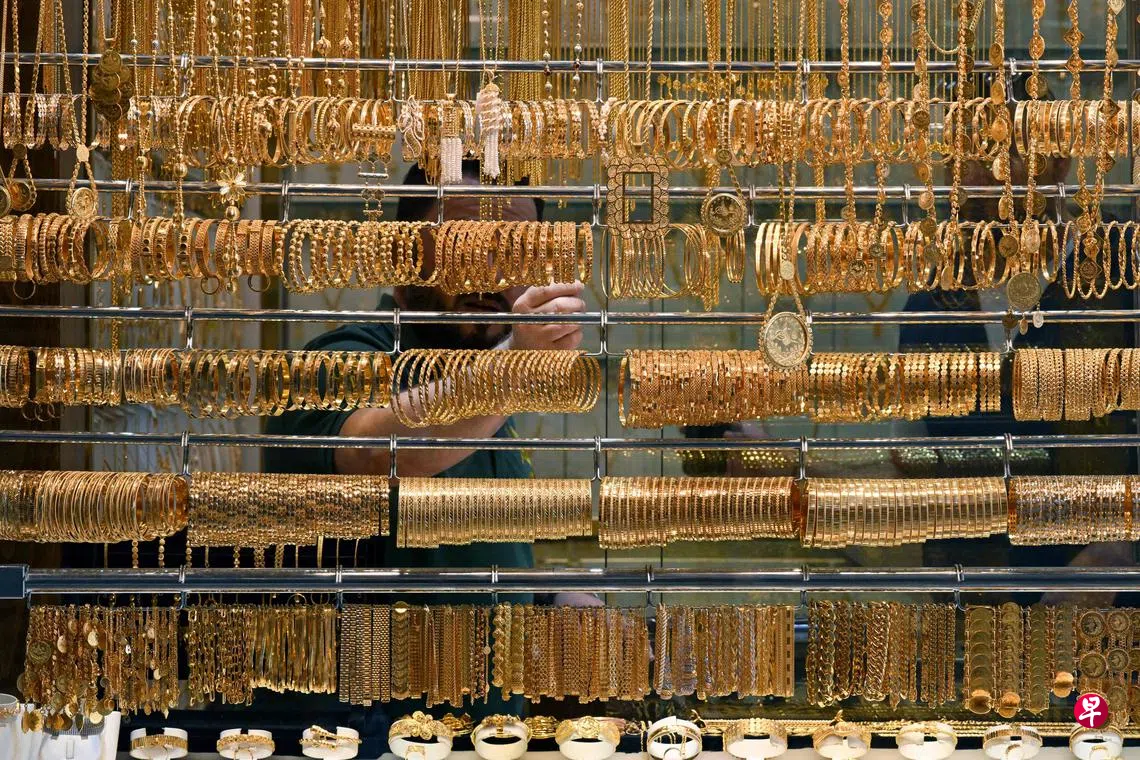 金价3月涨8％上周再创新高本周将迎更多波动| 联合早报