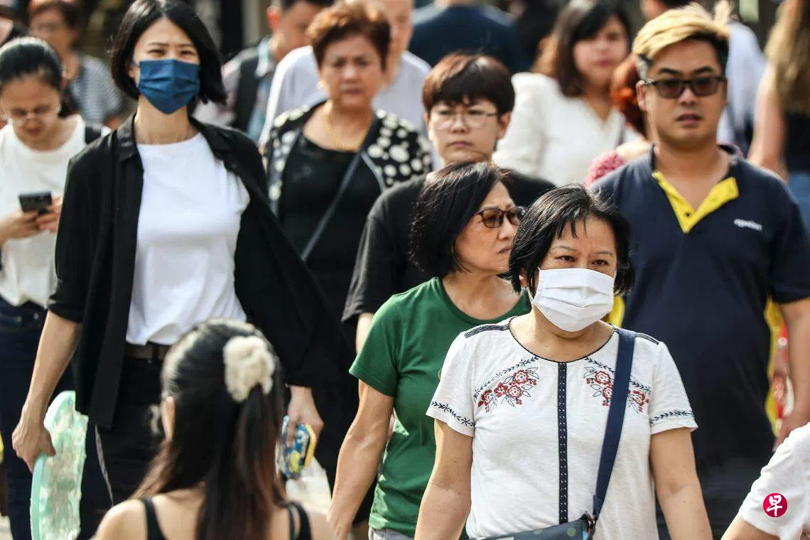 新一波冠病疫情来袭本地上周确诊病例激增近九成| 联合早报