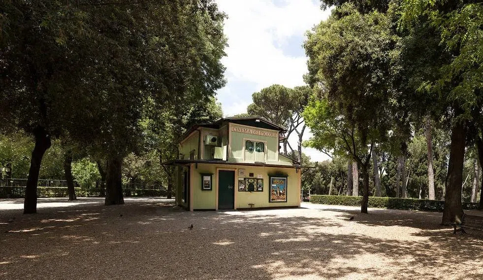 麻雀虽小五脏俱全的意大利“小电影院”Cinema Dei Piccoli排名第六。（取自Cinema Dei Piccoli网站。）