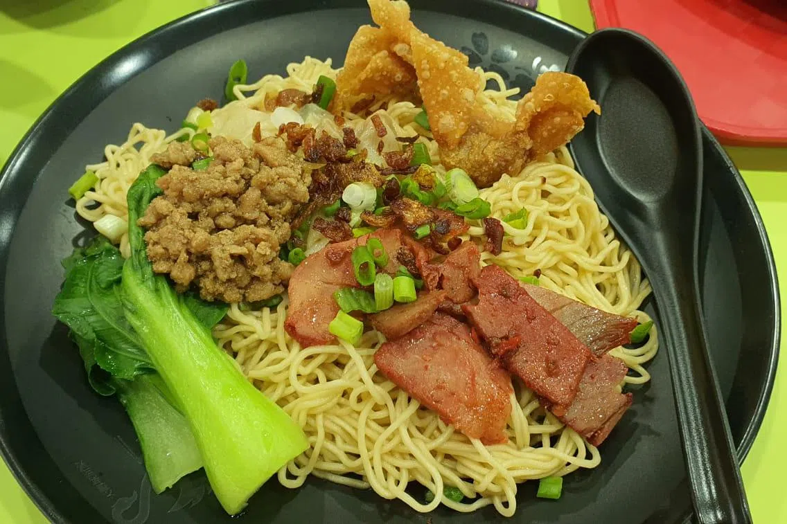 干盘面配白酱。（黄龄慜摄）
