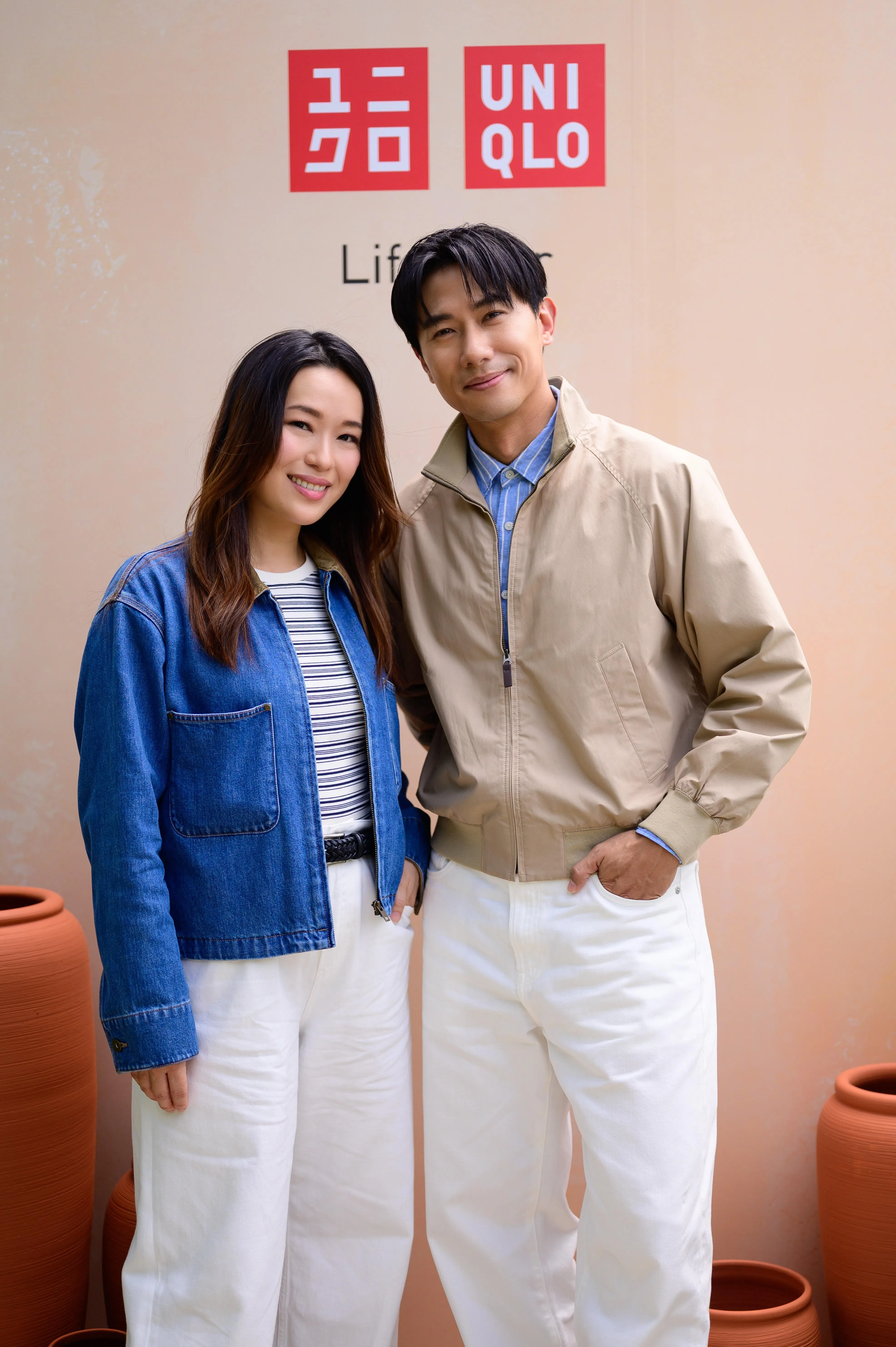 林慧玲（左）和陈泂江（右）分享日常造型攻略。（优衣库提供）