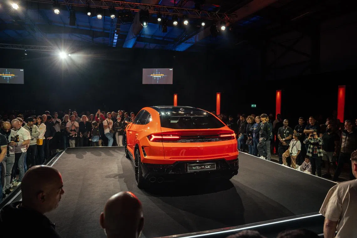 Urus SE从零到百公里加速仅需3.4秒，最高时速可达312公里。（兰博基尼提供）