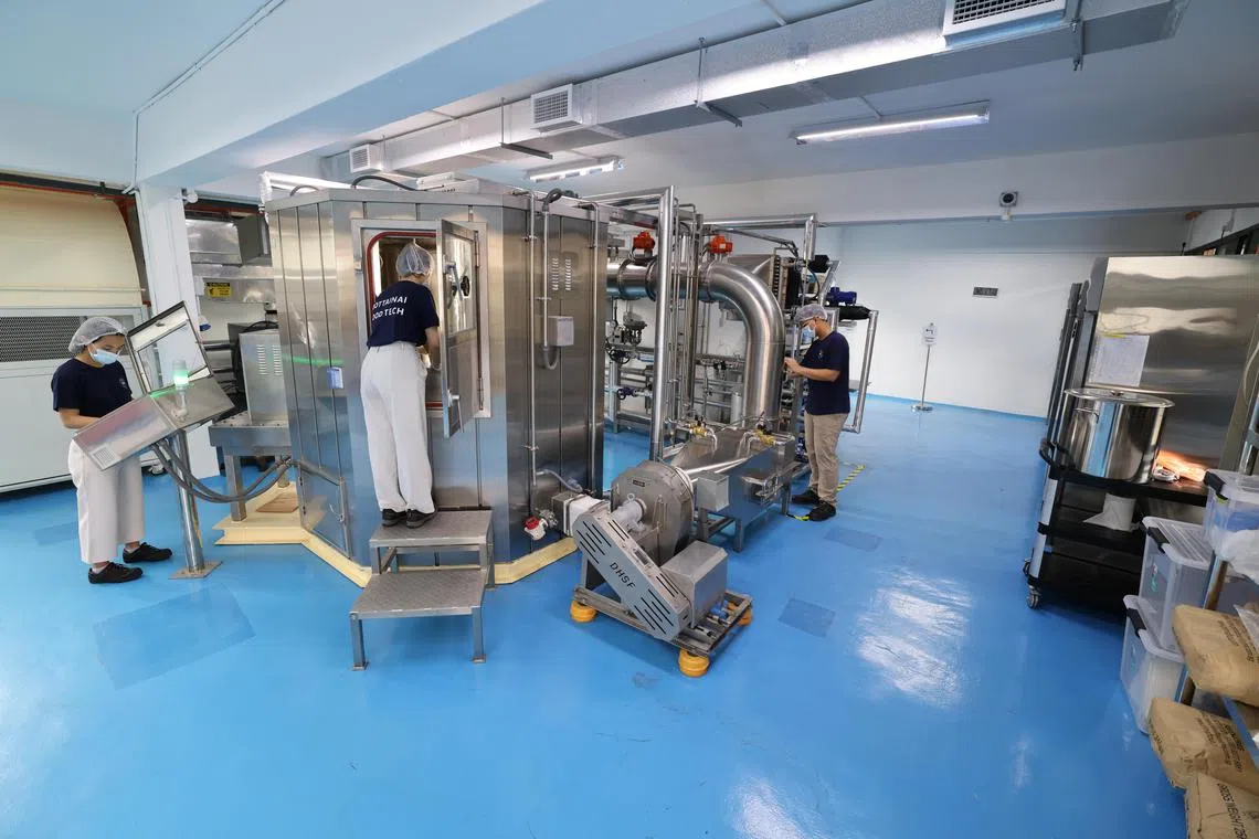 Mottainai Food Tech食品加工厂，斥资60万元建造，位于裕廊一带的惹兰百树（Jalan Besut），占地2000平方英尺。（梁麒麟摄）