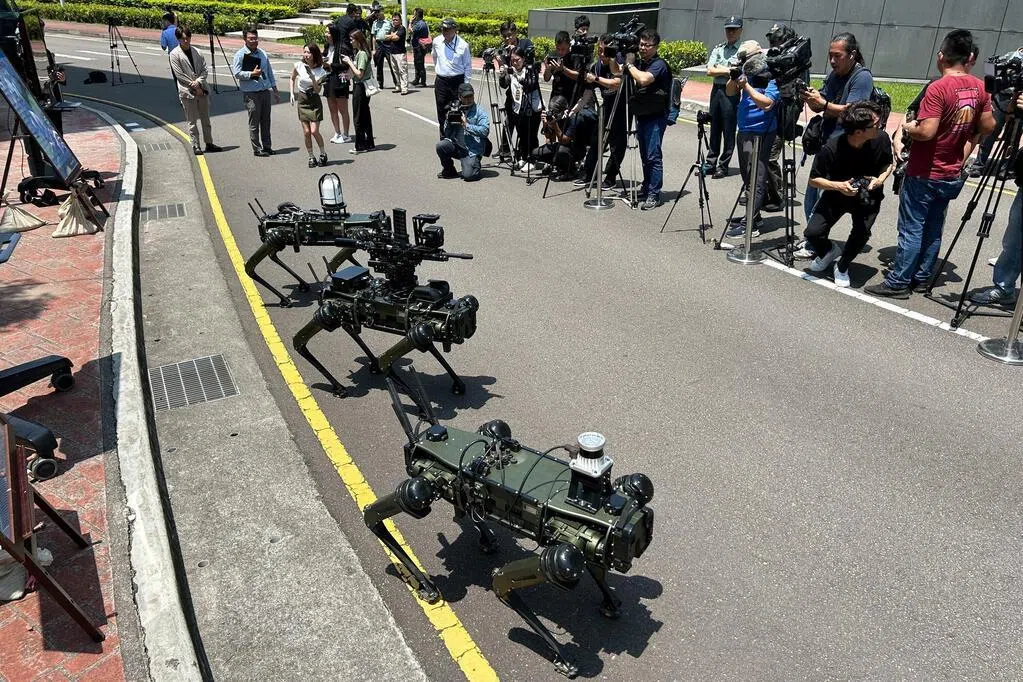 台湾机器狗未来或在南中国海部署