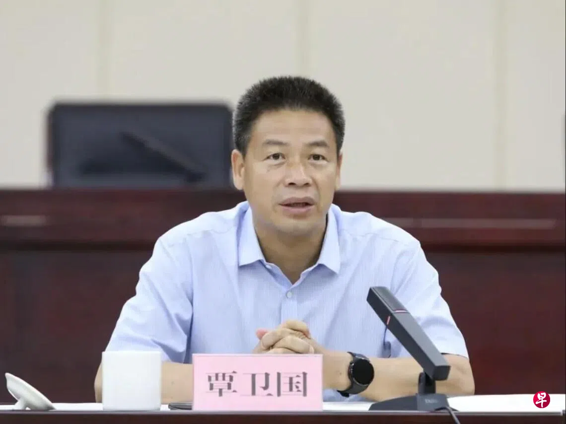 56岁的覃卫国履新中共安徽省合肥市委书记。 （互联网）