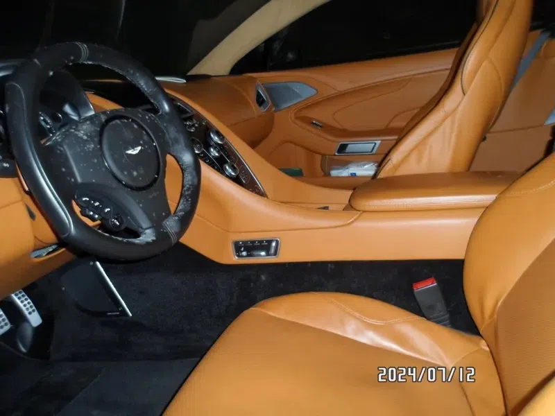 汪小菲的豪车保养得不错。（互联网）