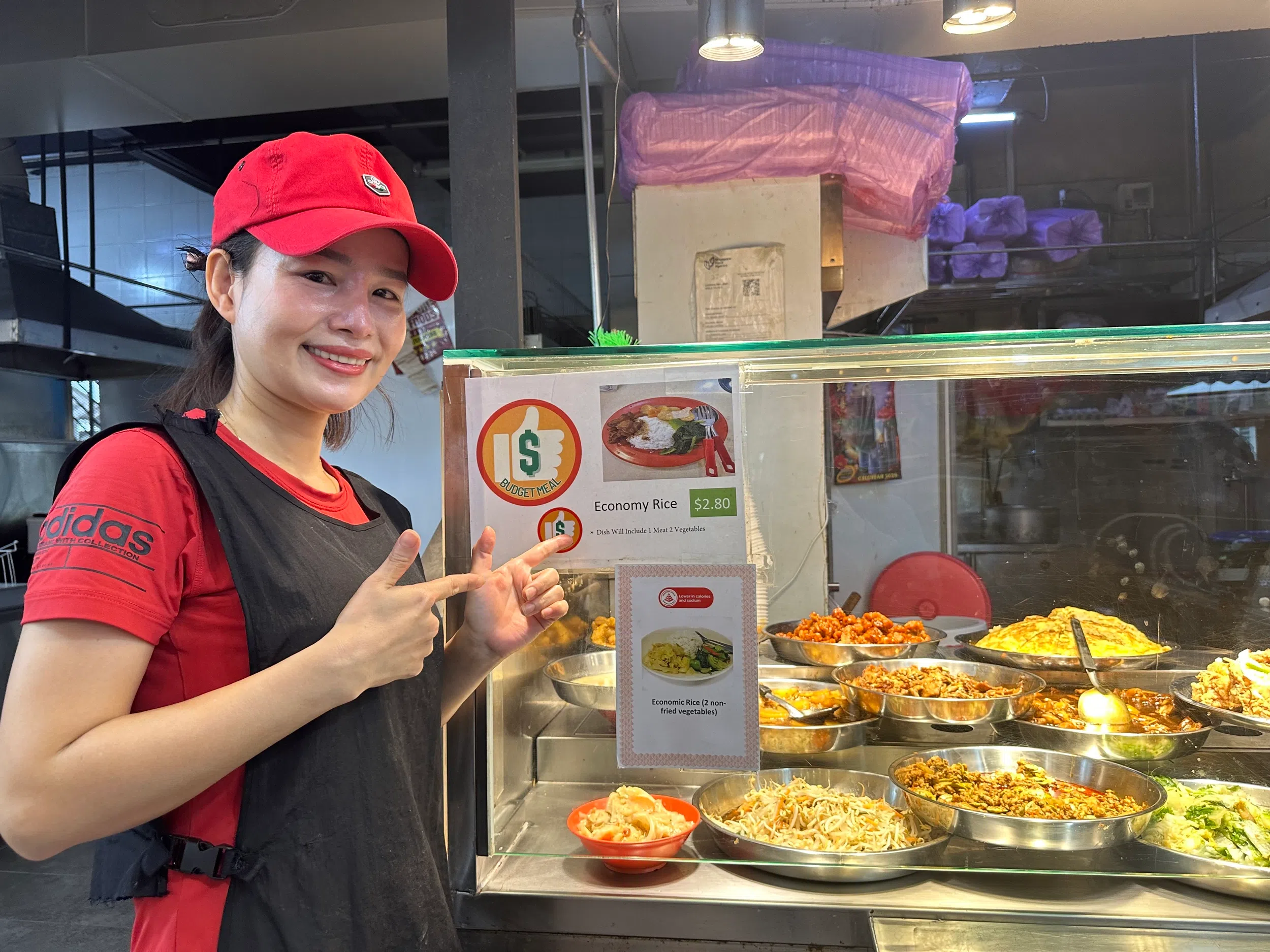 “天天来”杂菜饭摊主阮阿乖约两年前与丈夫共同经营摊位。