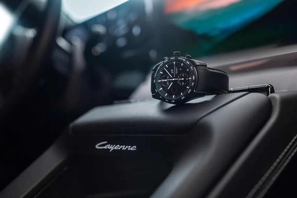 配合电动Cayenne发布，保时捷同步推出专属Cayenne车主的Porsche Design客制腕表系列。（保时捷提供）