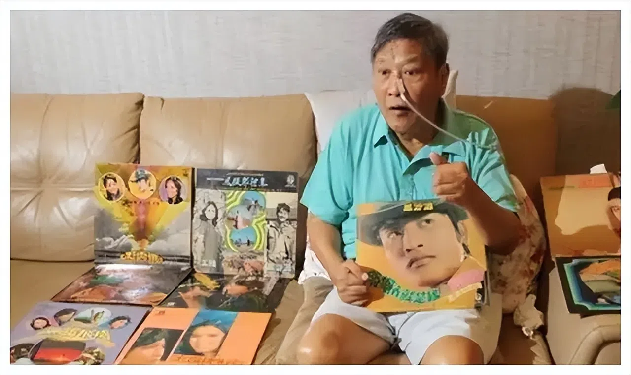 曾经风光的万沙浪在1997年摔倒重创脑部后，生活受影响。（互联网）