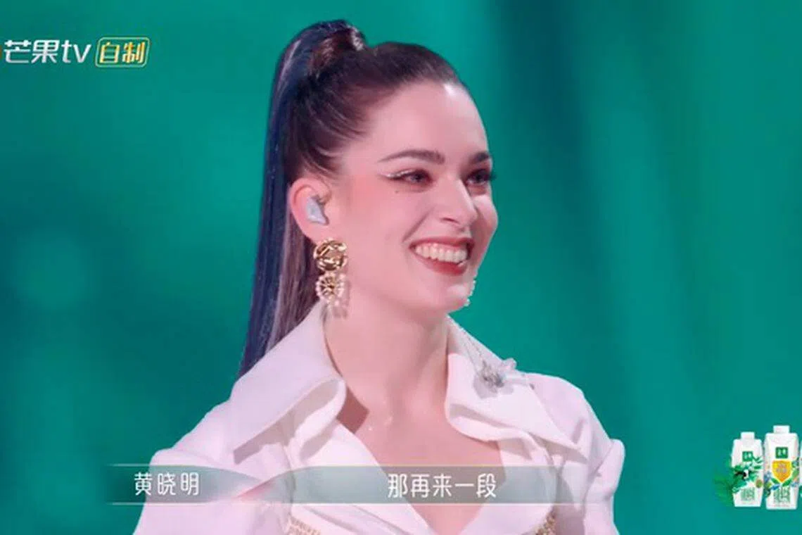 给自己取艺名“唐伯虎”的美国歌手，擅长演唱戏曲，还说得一口京片子。（互联网）