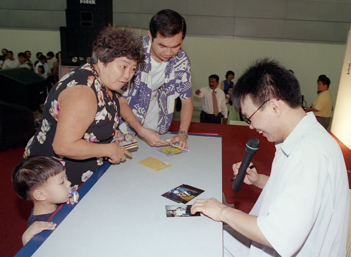 陈雷新1999年来新举办新歌发表会与签名会。（档案照）