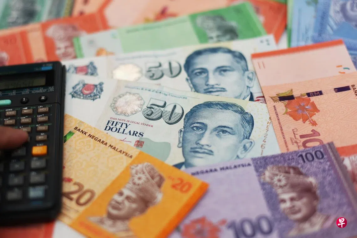 新元对令吉兑换率再创新低一度跌至3.1393 | 联合早报