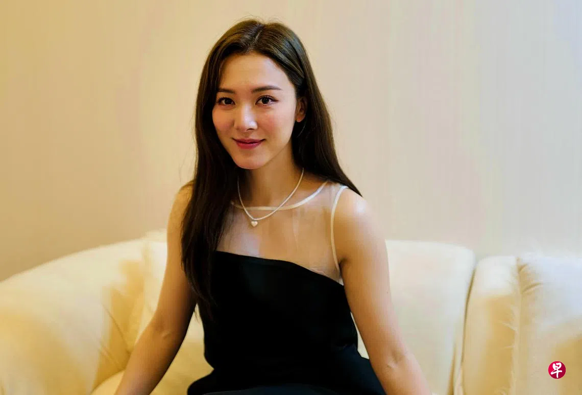 为《虚拟情人》纯爱戏王敏奕狂煲甜宠剧取经| 联合早报