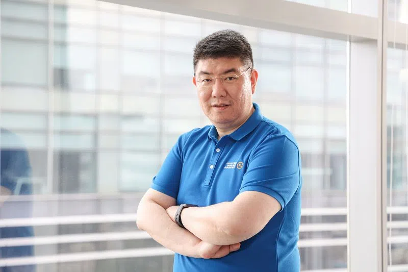 绿联董事长耿靖表示，数码银行少了传统银行在实体分行的租金和人力成本，所以能给予比传统商业银行较高的存款利率。（图/GLDB提供）