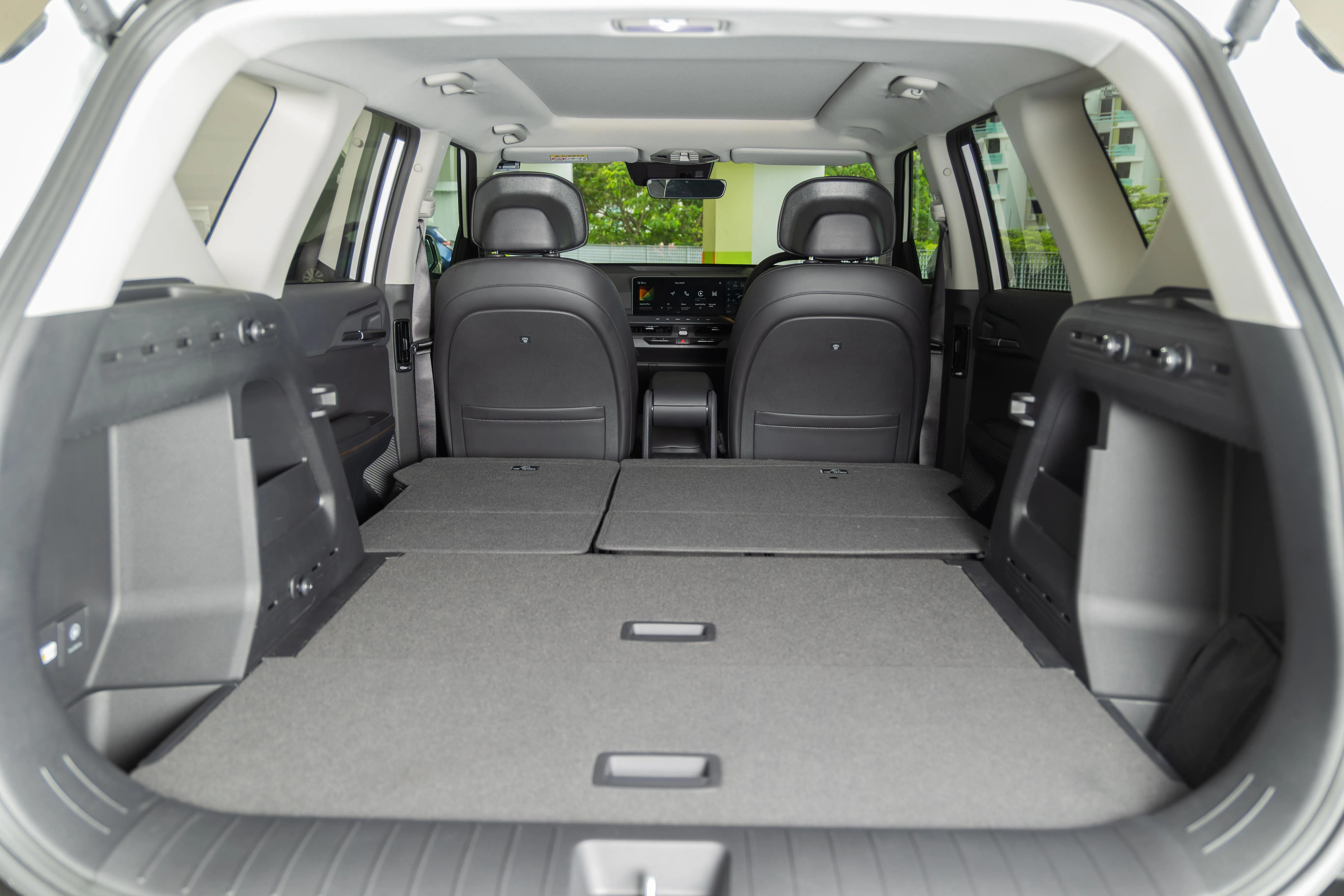 后车厢容积为513升，当后排座椅椅背放倒后，可扩展至1714升。（吴先邦摄）