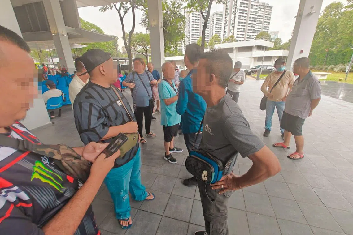 25名叶氏客运的员工11月4日到人力部服务中心求助。（档案照片）