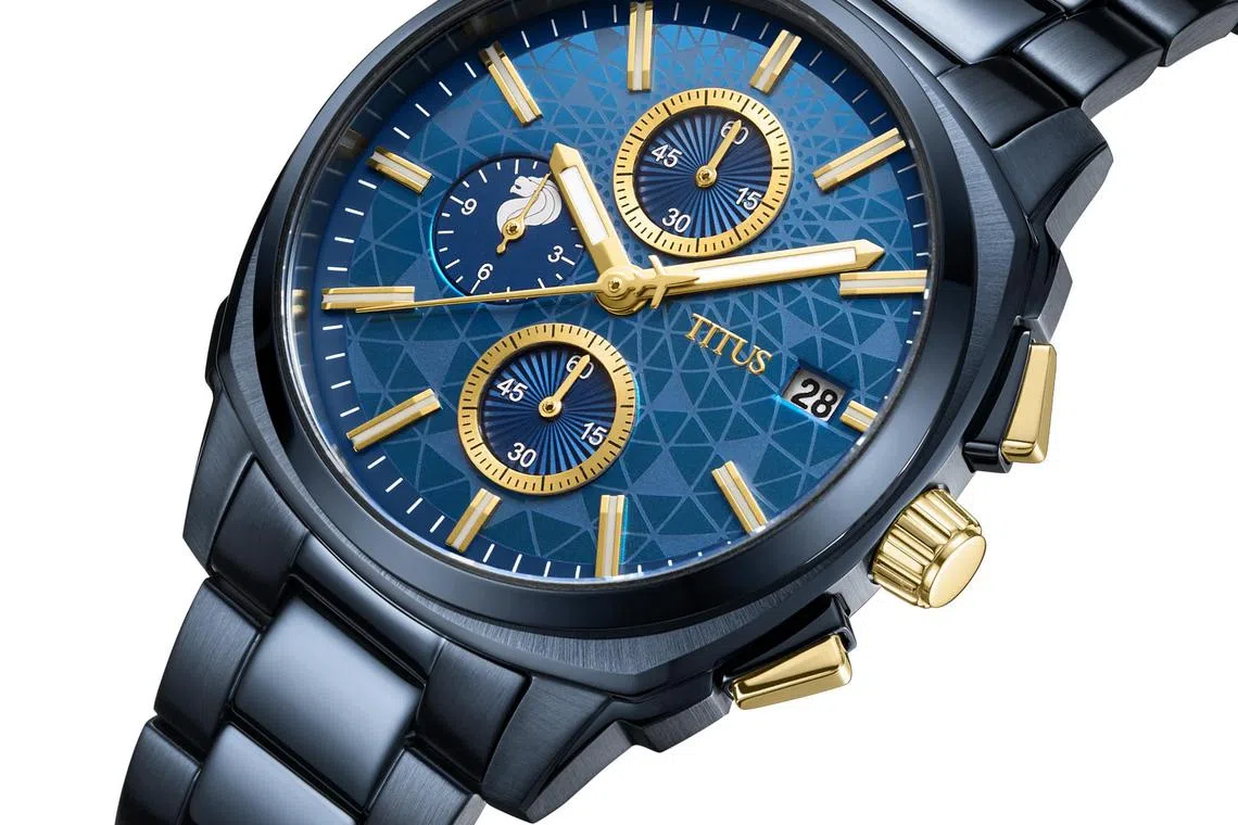 “航空枢纽”腕表，表盘设计和颜色灵感来自星耀樟宜圆顶外观。（铁达时提供）