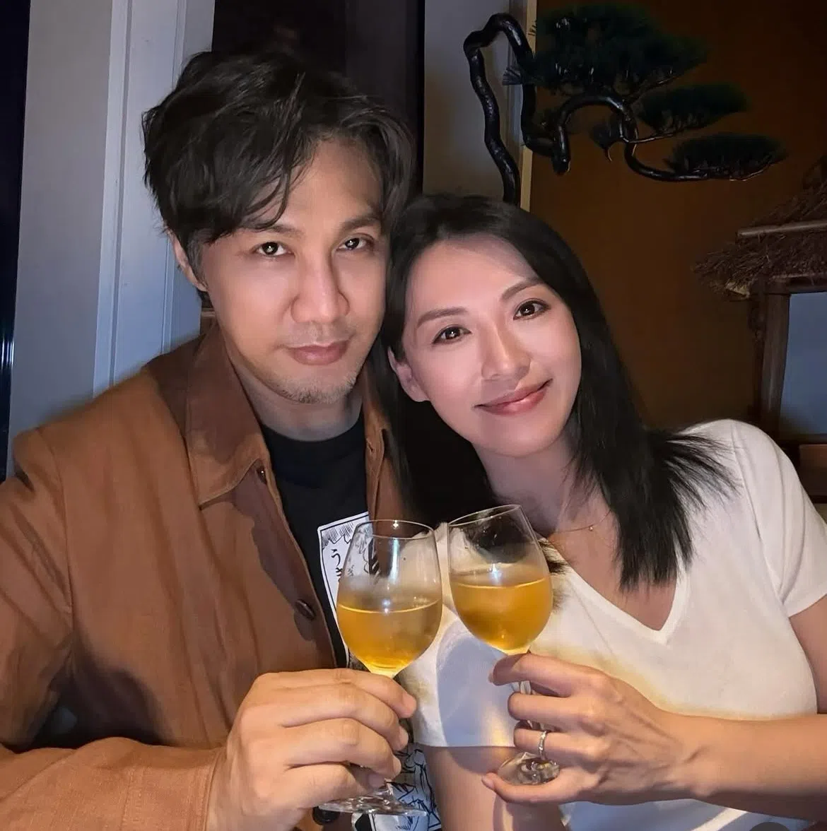 陈炜与医生老公陈国强最近庆祝结婚三周年。（取自艺人IG）