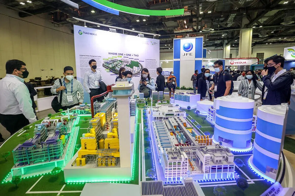 新加坡国际水资源周和新加坡洁净环境峰会在滨海湾金沙会议中心举行。（叶振忠摄）