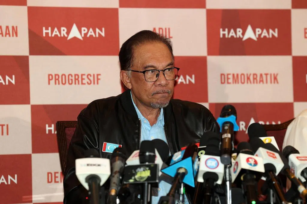 【马国大选】获得希盟及其他政党支持 安华：准备觐见元首寻求御准组织政府