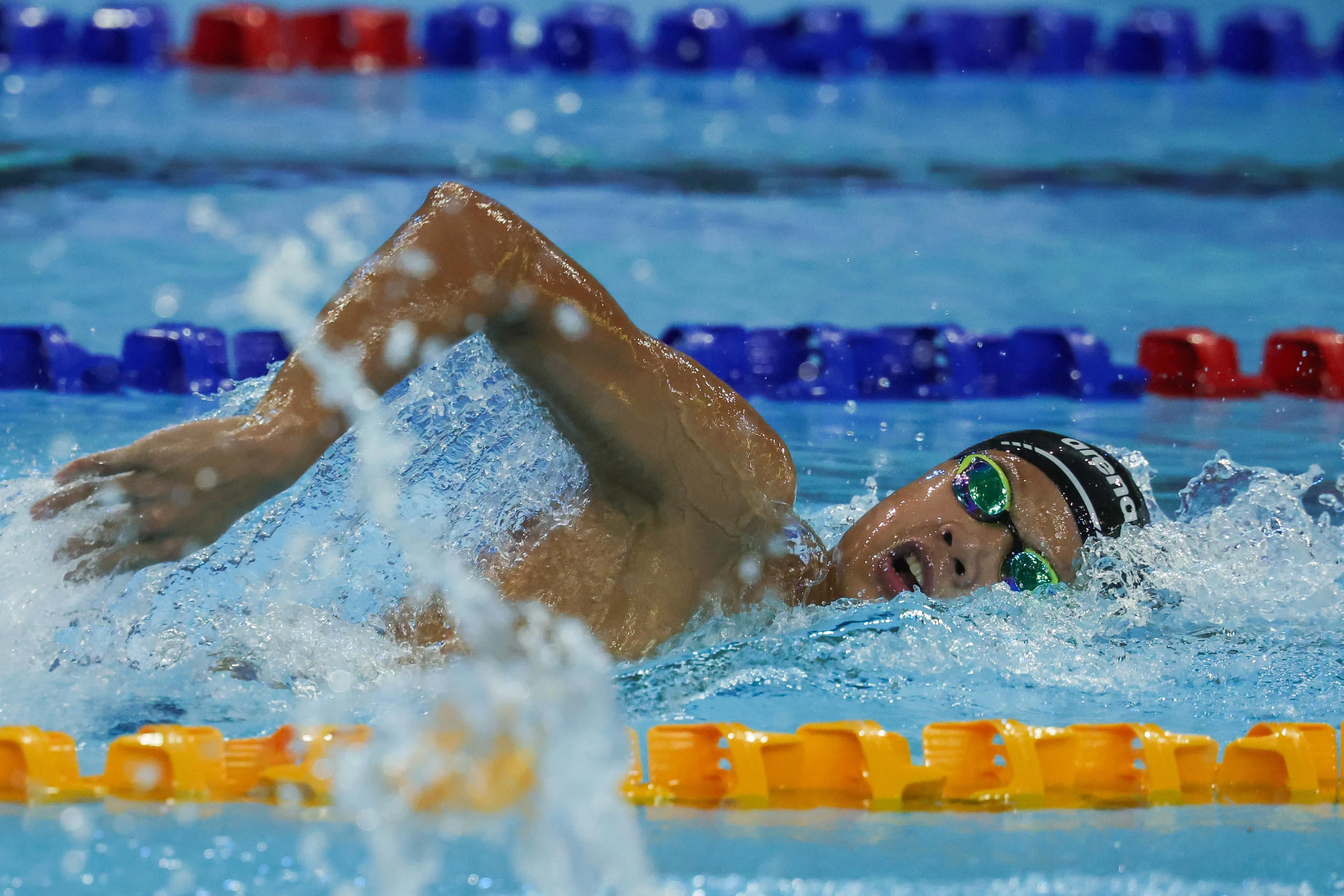 15岁的冯俊熹首次参加东运会，便打破全国纪录并斩获铜牌。（白艳琳摄）