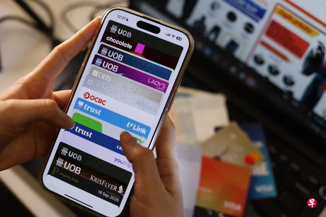 退休人士申请信用卡有何条件？六问六答提供解答| 联合早报