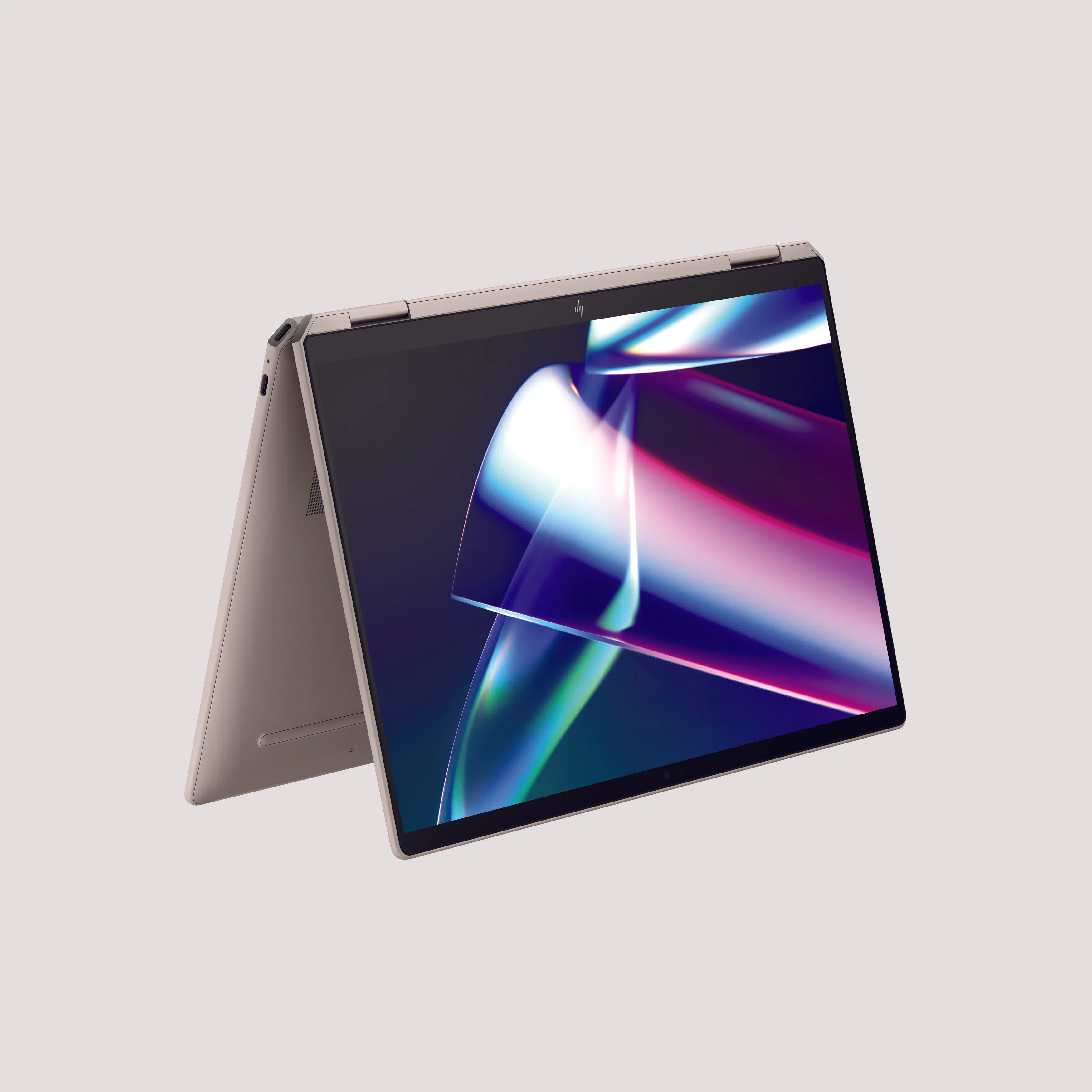 Spectre x360的屏幕可以360度翻转，共有四种使用模式。（惠普提供）