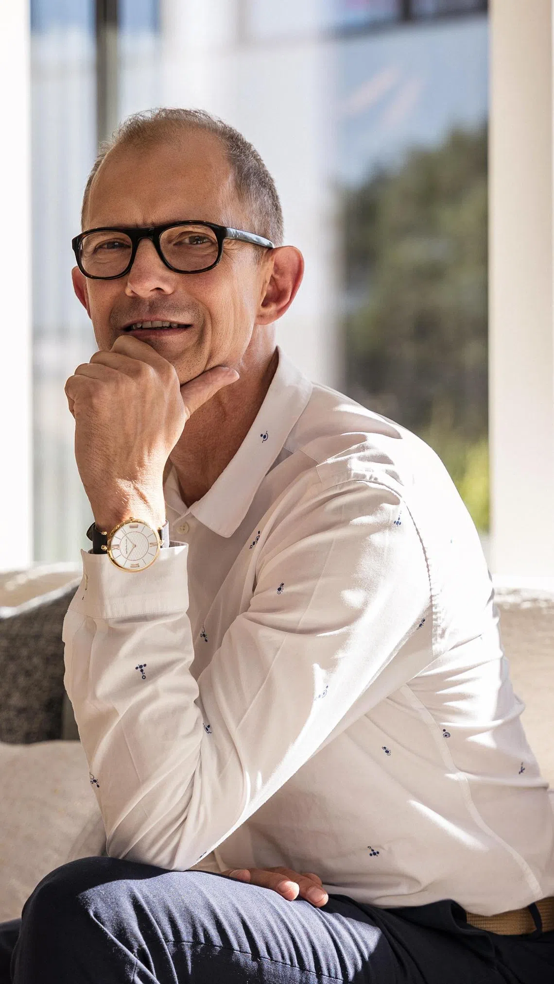 梵克雅宝制表研发部主管雷纳·贝尔纳指出，品牌在守护传统技艺的同时，亦致力于拓展工艺边界。（梵克雅宝提供）