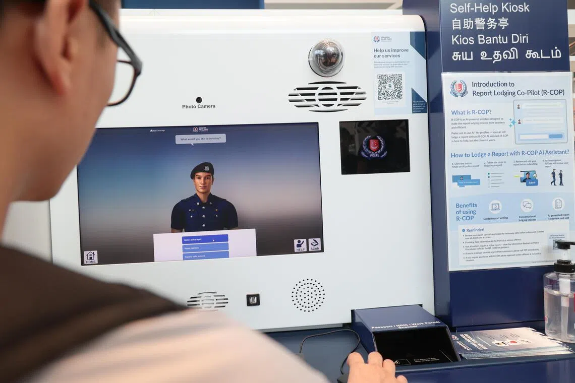 公众10月1日起可以到七大警署总部使用R-COP报案。（李冠卫摄）
