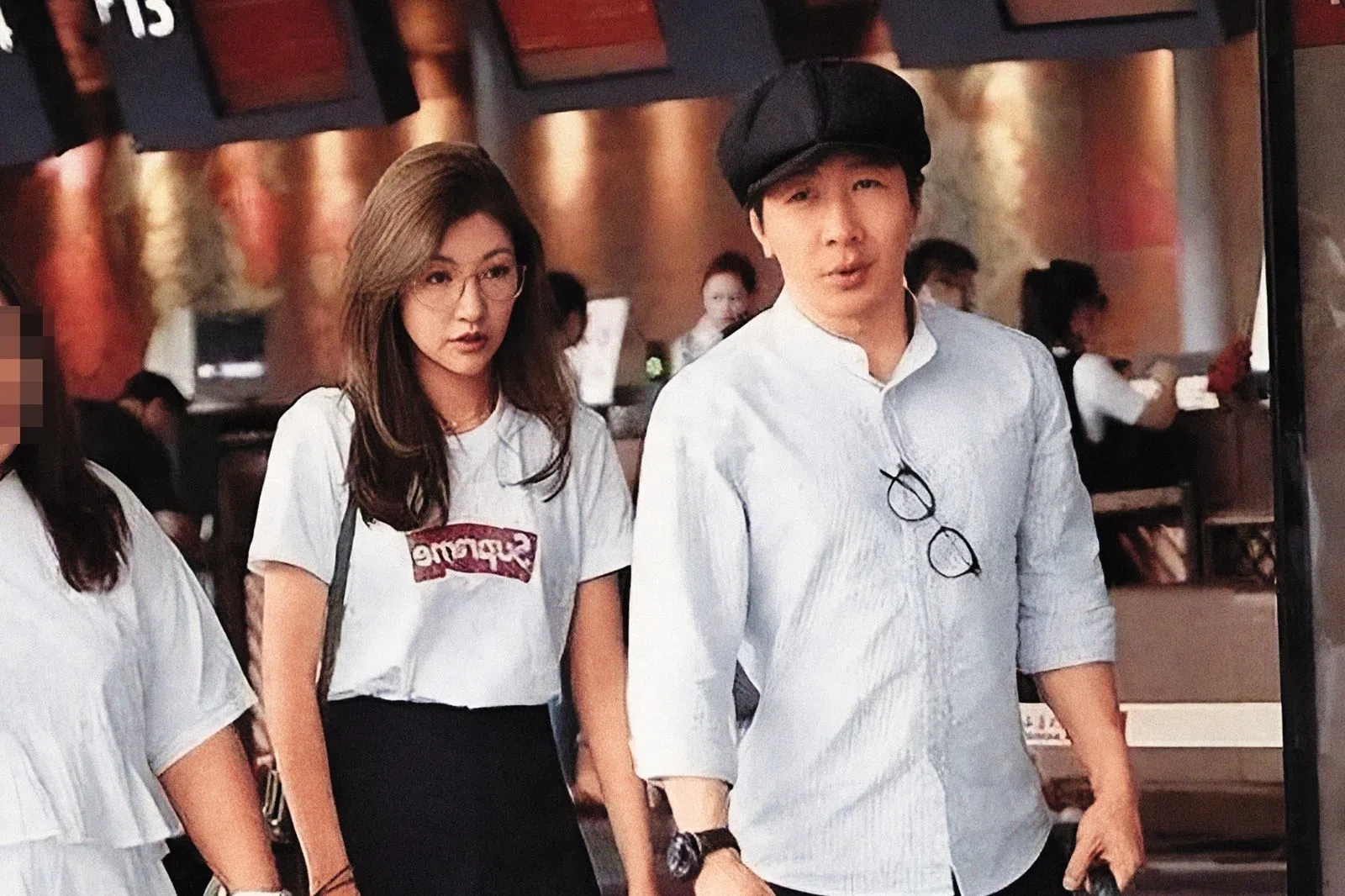 刘谦（右）巡演期间，老婆王希怡的陪伴，是他工作上最大精神支柱。（互联网）