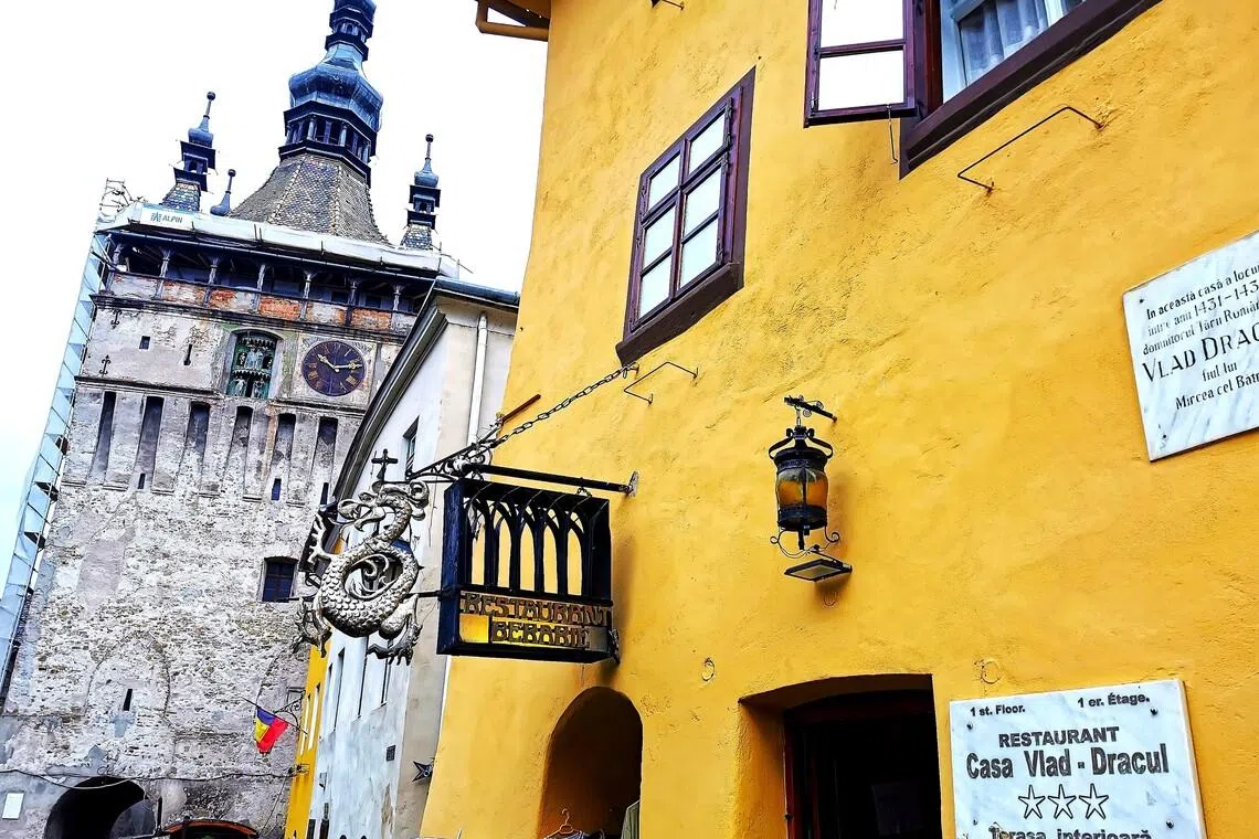 弗拉德三世的故居，如今已改为著名的主题餐馆。（许月英摄）