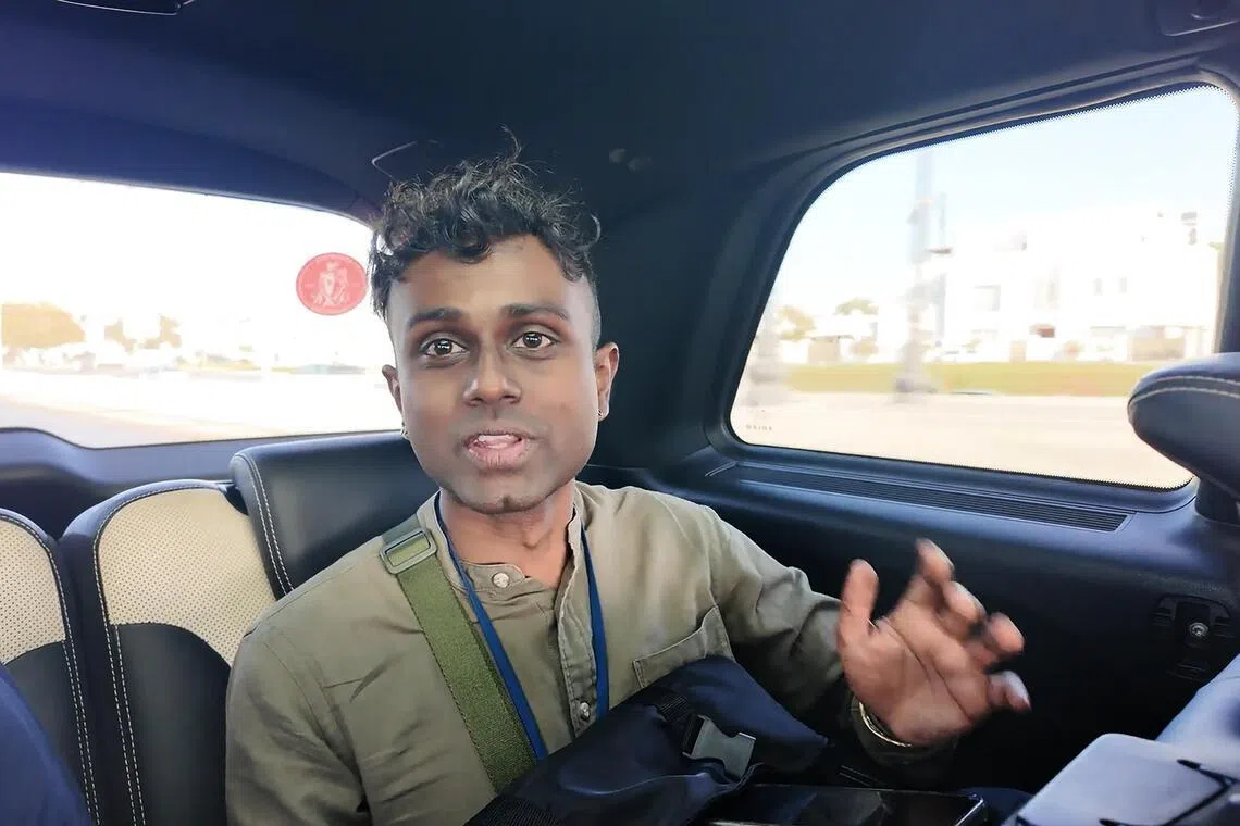 外交部领事应对小组成员苏普拉马尼亚姆参与了从阿曼首都马斯喀特撤侨的行动。（外交部提供）