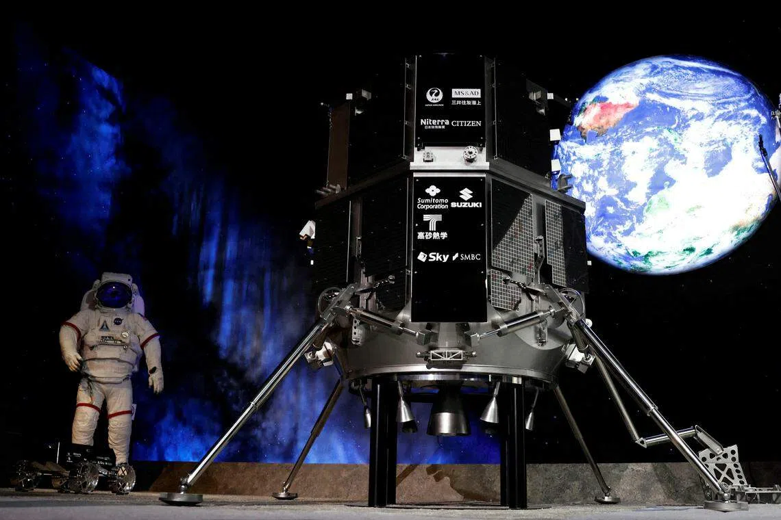 日本初创企业iSpace生产的“白兔-R”着陆器。（路透社）