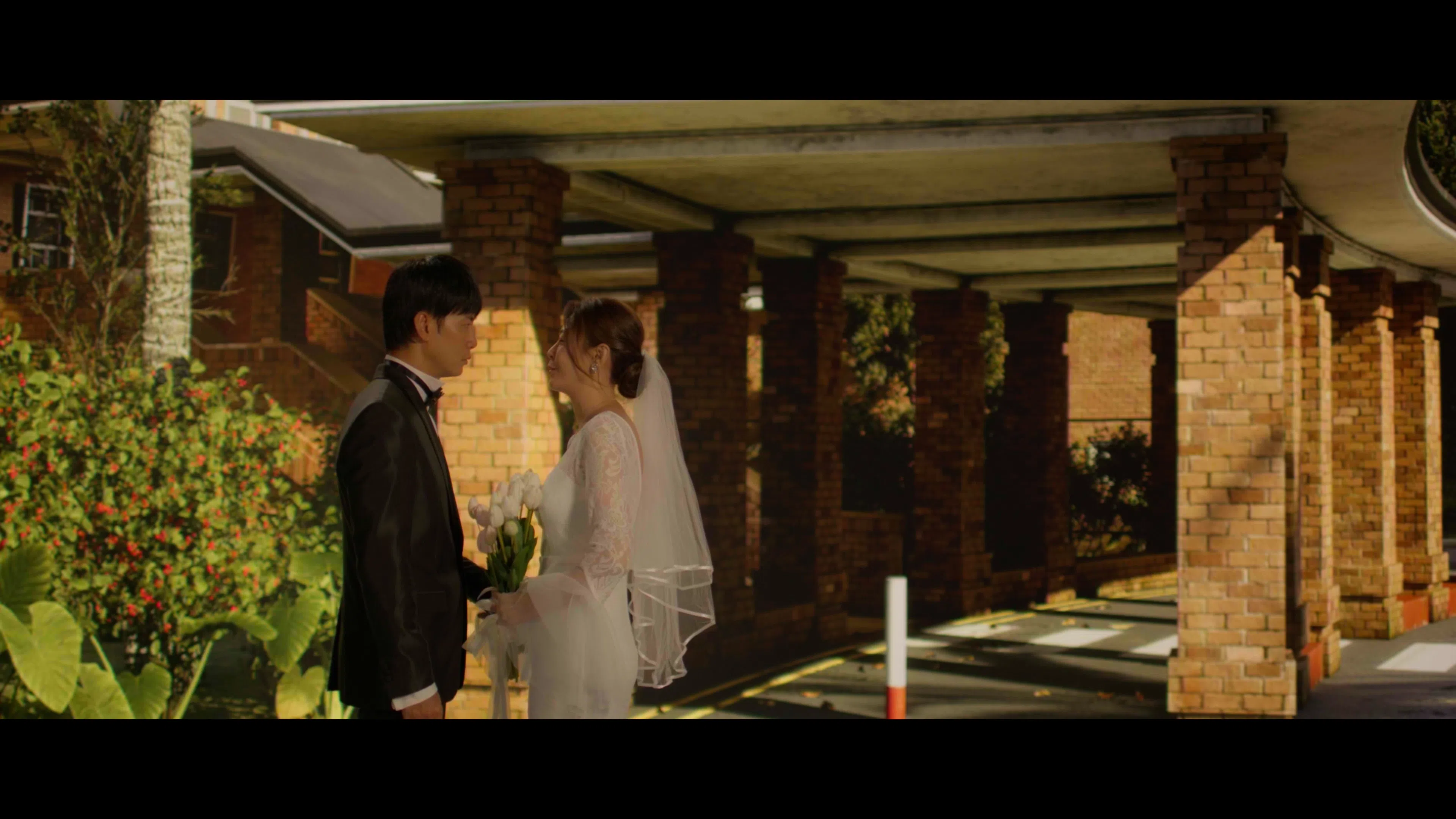 《那一年的除夕夜》中的戚玉武和刘子绚出现在虚拟的旧国家图书馆前。（新传媒提供）