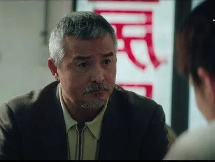 李铭顺饰演的雄哥表面上亲切友善，内心却藏着不为人知的阴暗面。（互联网）