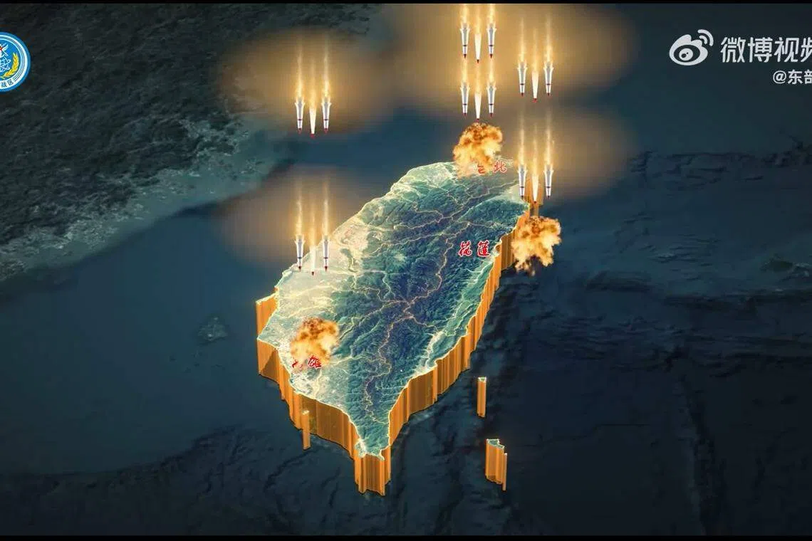 大陆解放军东部战区公布多军种联合打击3D虚实动画视频，显示，大陆海军、陆军和空军等兵种发射炮弹和导弹攻击“台独大本营”，最后看到各类弹药从天而降，落在台北市、高雄市和花莲市等周边区域。（东部战区微博视频截图）