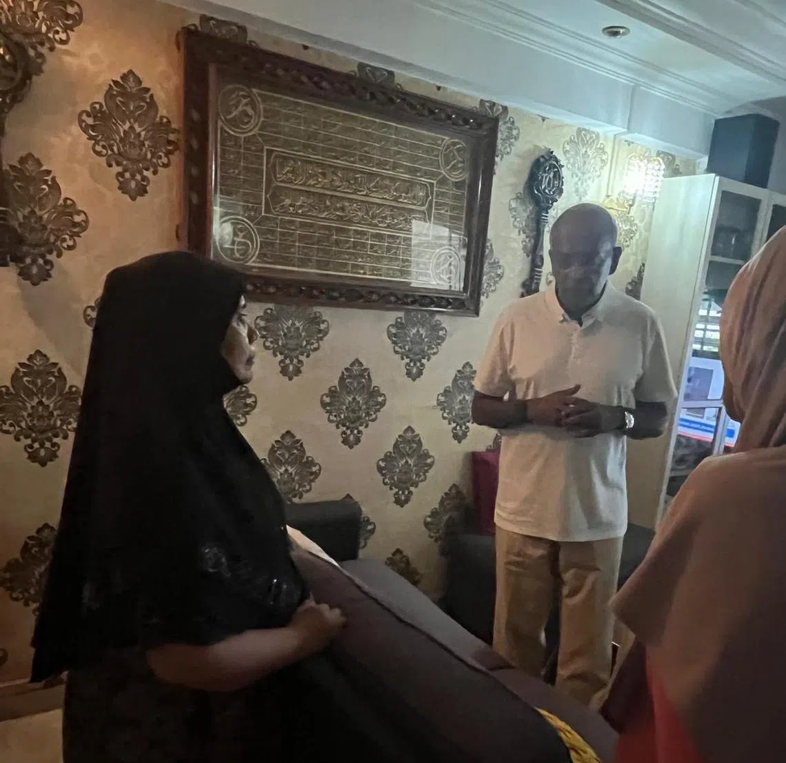 尚穆根承诺将帮助伤者和妻子渡过难关，包括支付维修费用。（取自尚穆根脸书）