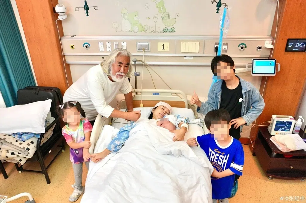 张纪中、杜星霖两年前迎来女儿龙珠。
