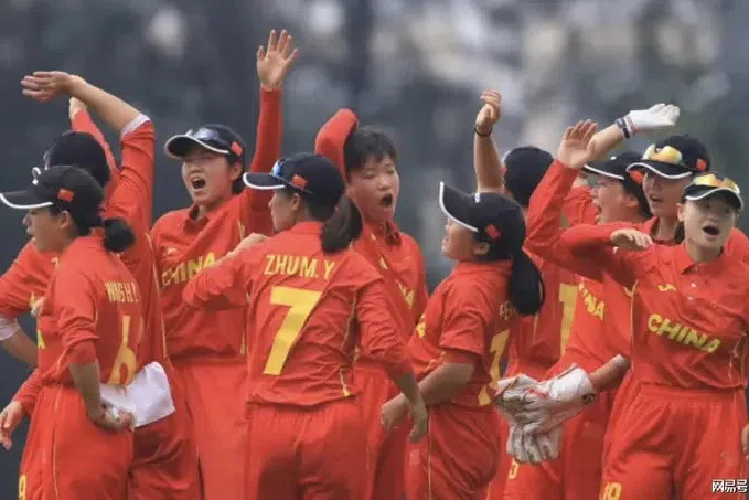 规则杀人？中国女子板球未战即出局 雨水断送亚运梦