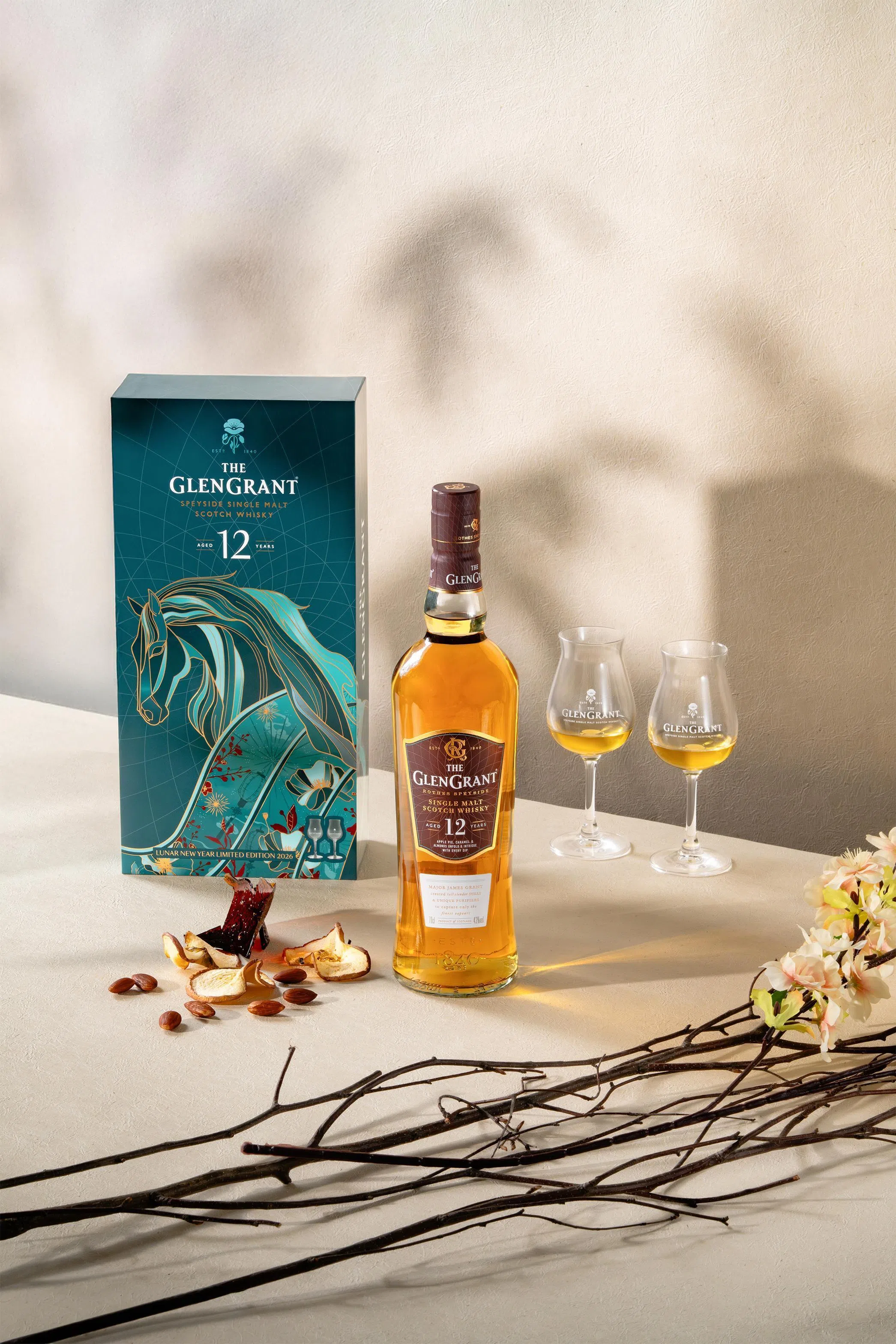 格兰特12年威士忌清淡的水果风味与黄梨挞为绝配。（品牌提供）