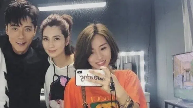 传经纪人毕滢（右）介入张丹峰（左）和洪欣的婚姻。（互联网）