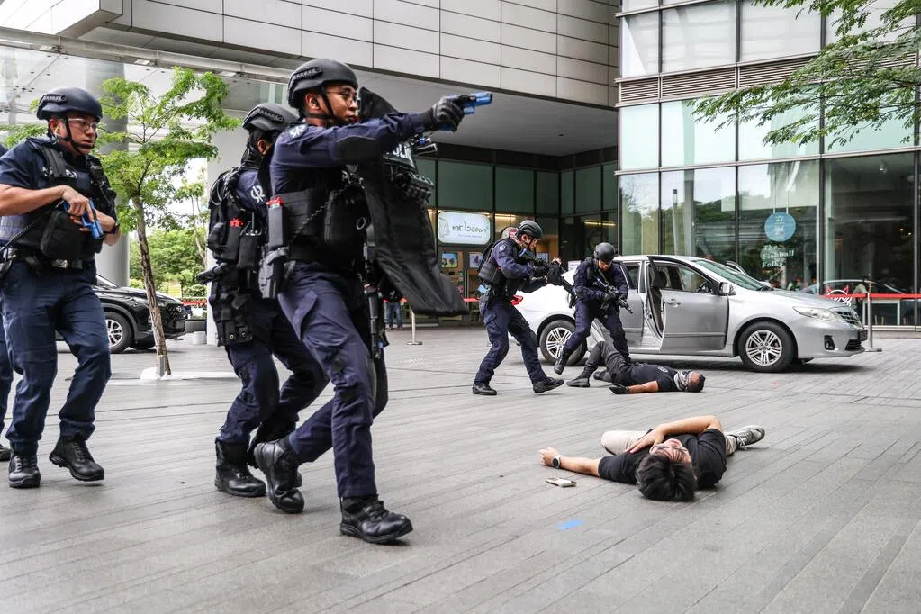 民众对新加坡是恐袭潜在目标的认知转弱 反恐成效或成“悖论”