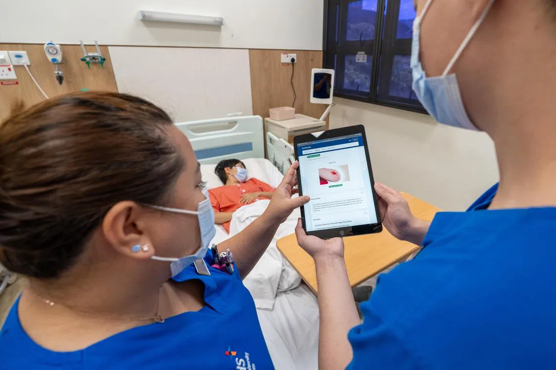 亚历山大医院正对“智护交班录”进行初步评估，早期反馈显示这个网络应用有潜力改善信息清晰度和交接工作。（亚历山大医院提供）