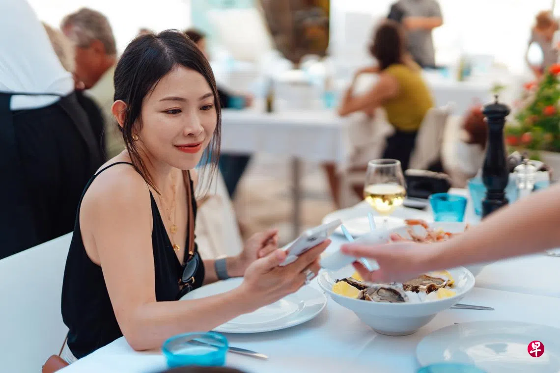 UOB FX+ 借记卡：省汇换汇+外币定存，一卡搞定！ | 联合早报