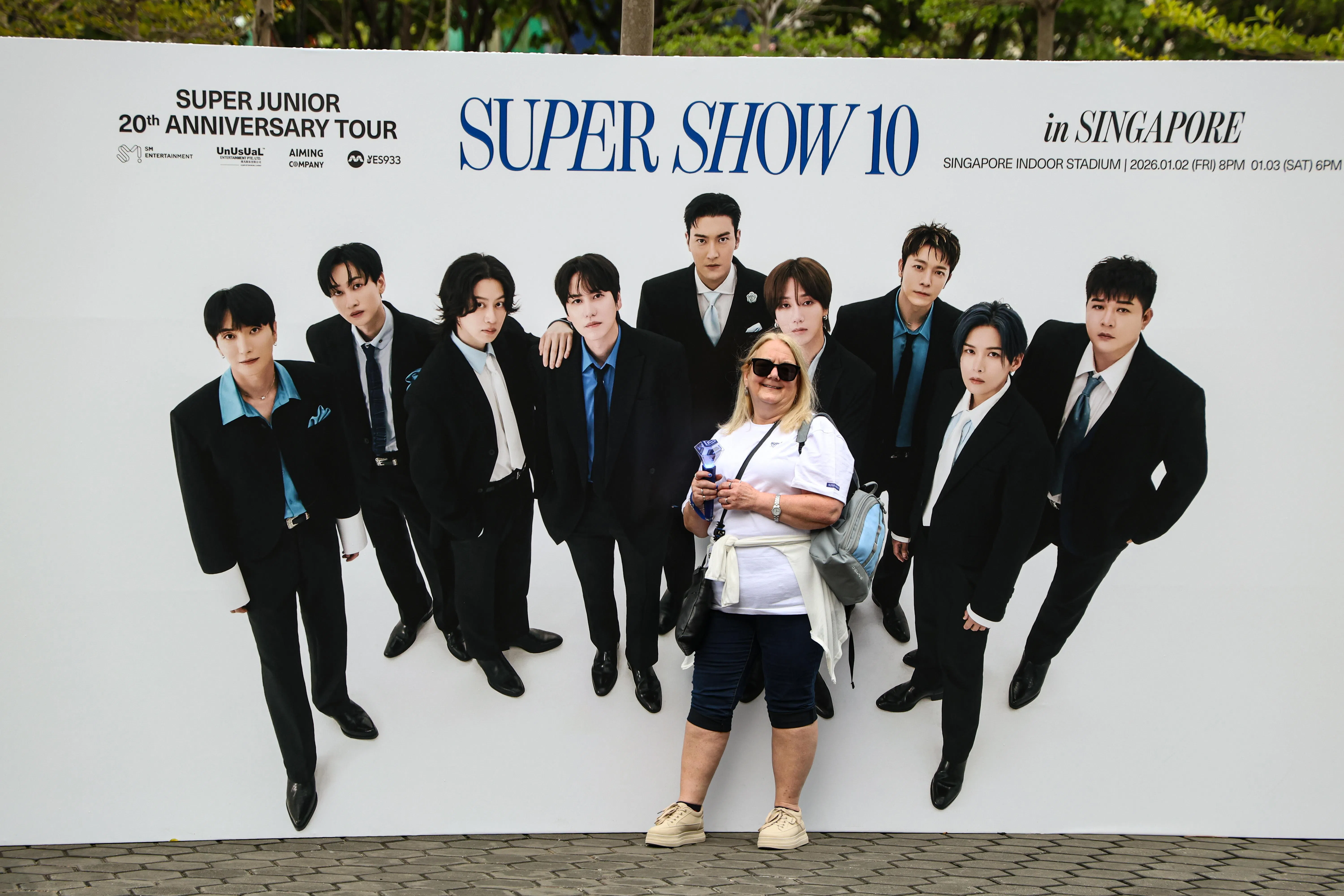 Anne特别从英国飞来新加坡观看演出。（关俊威摄）