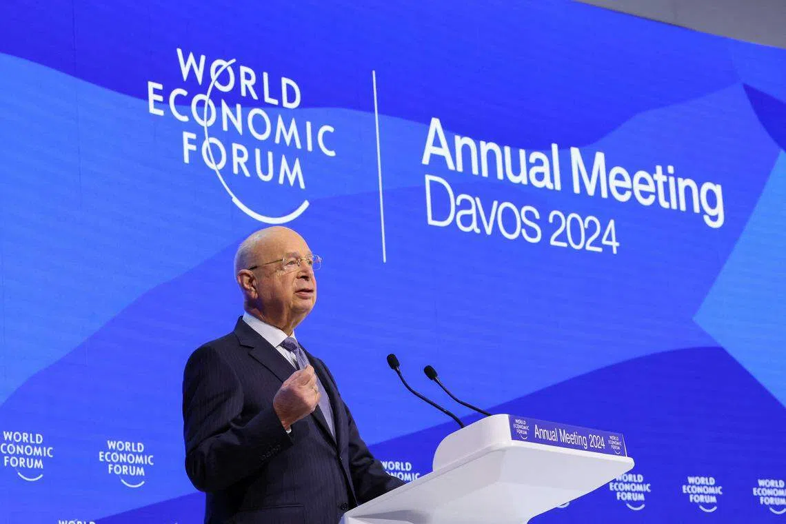 施瓦布是世界经济论坛创始人兼执行主席。（路透社）
