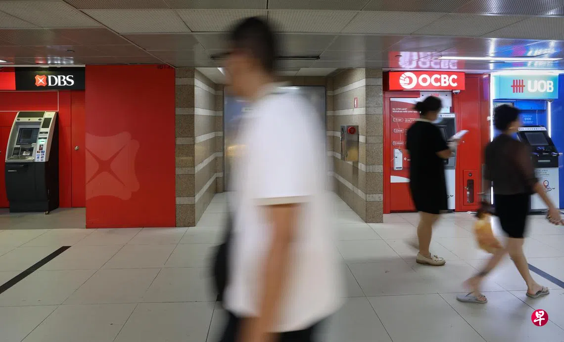 SRS存户不满须亲自到场领存款财政部：会与银行合作改善流程| 联合早报