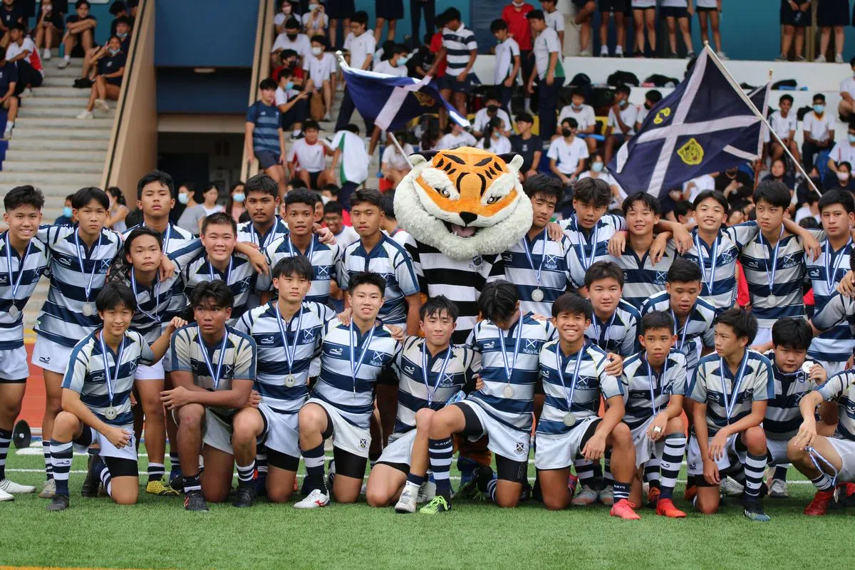 圣安德烈初级学院橄榄球队员。（圣安德烈初级学院学生洪城皓摄）