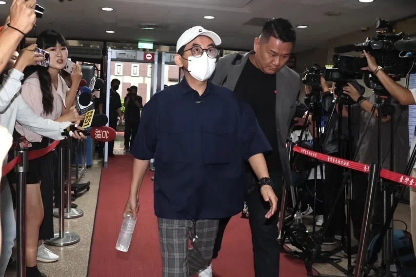 黄子佼二审改判1年6月 遭打脸未跟所有人和解